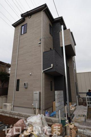 《仲介手数料無料》南区根岸３丁目5-2新築一戸建ての外観