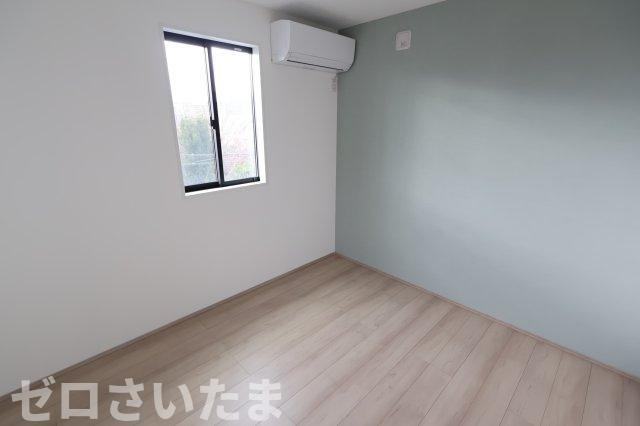 《仲介手数料無料》南区根岸３丁目5-2新築一戸建ての洋室