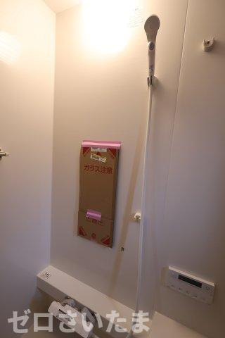 《仲介手数料無料》南区根岸３丁目5-2新築一戸建ての浴室