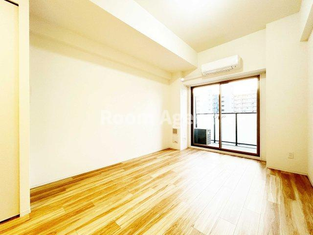 L&Cレジデンス鶴舞公園の居間・リビング