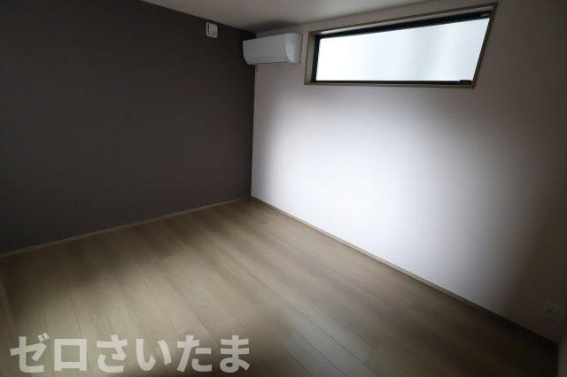 《仲介手数料無料》南区根岸３丁目5-2新築一戸建ての洋室