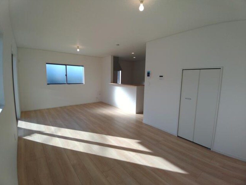 越谷市千間台西6丁目　新築戸建