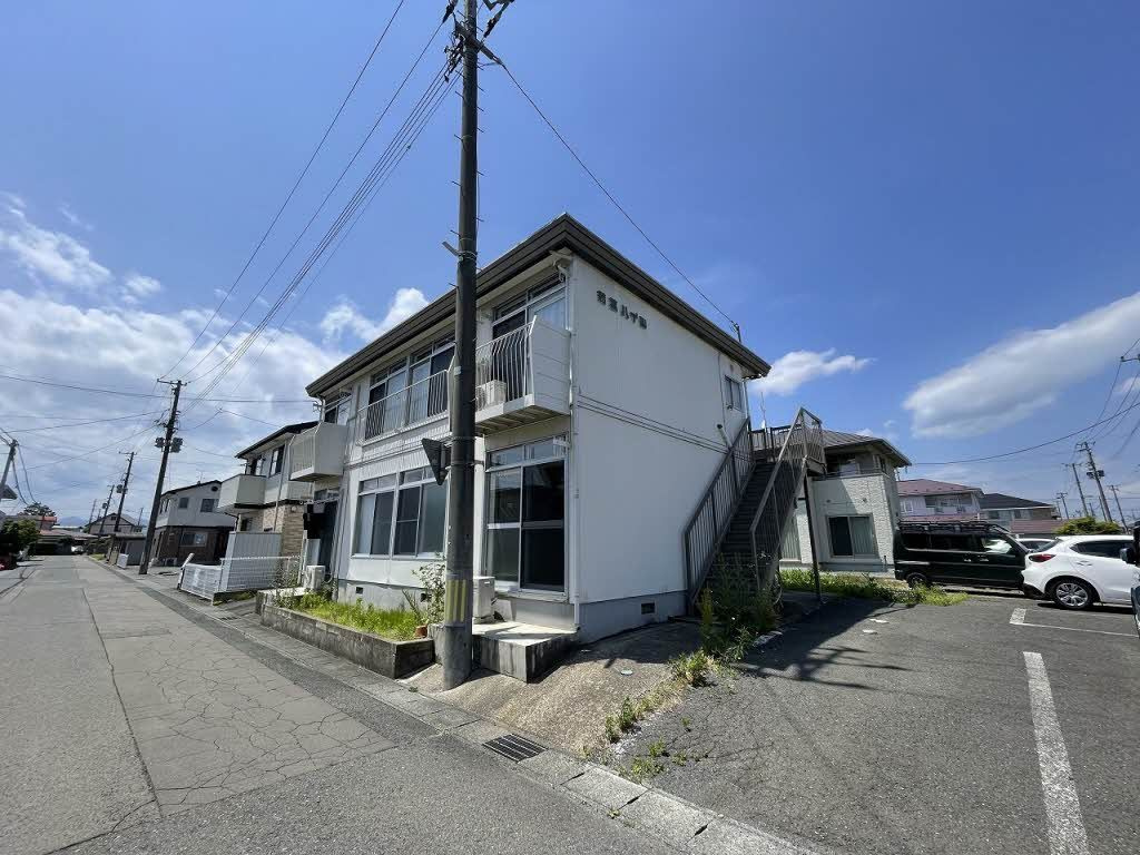 若葉ハイツの外観