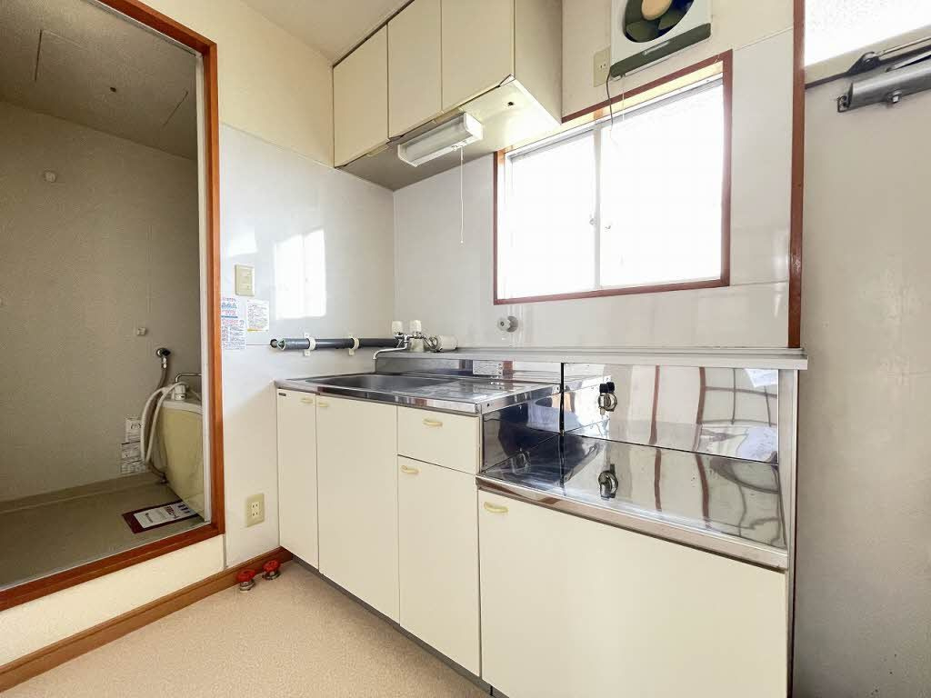 若葉ハイツのキッチン