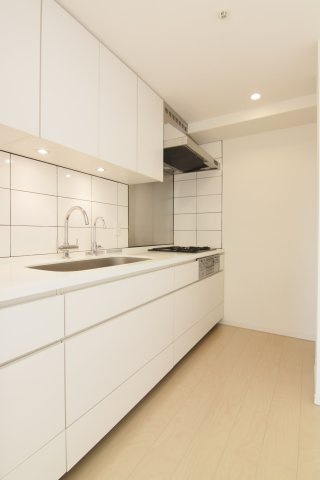 横幅も広く2人で料理しやすいです！