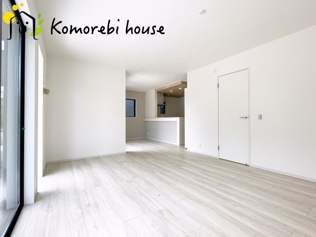 さいたま市西区宮前町　1期　新築一戸建て　FIT-A　02の居間・リビング|こちらのリビングで趣味の時間をお楽しみください