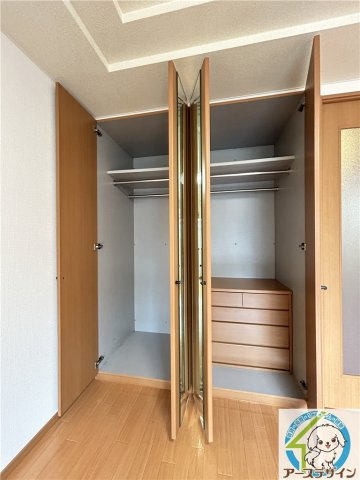 パレスシーサイドの収納