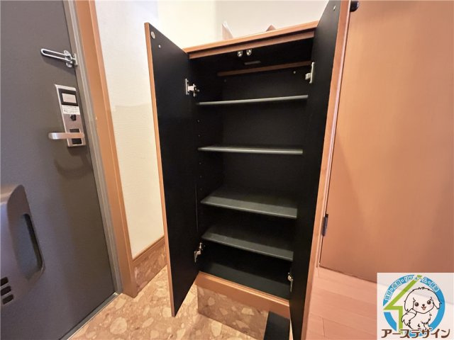 パレスシーサイドの収納