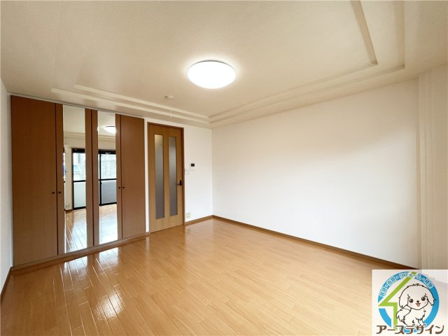 パレスシーサイドの居間・リビング