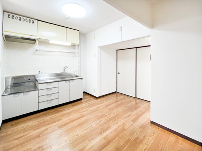 【居間・リビング】 | クレセントハイツ