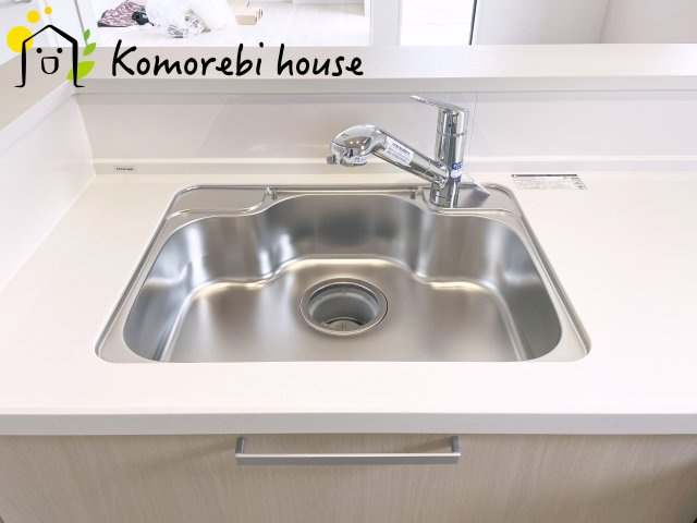 さいたま市西区宮前町　1期　新築一戸建て　FIT-A　03のキッチン|コンパクトなキッチンで掃除もラクラク