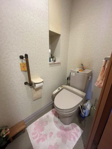 コアマンションネクステージ北の丸３階のトイレ