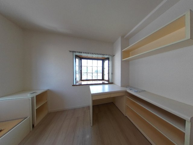 マンションアモリーノの居間・リビング