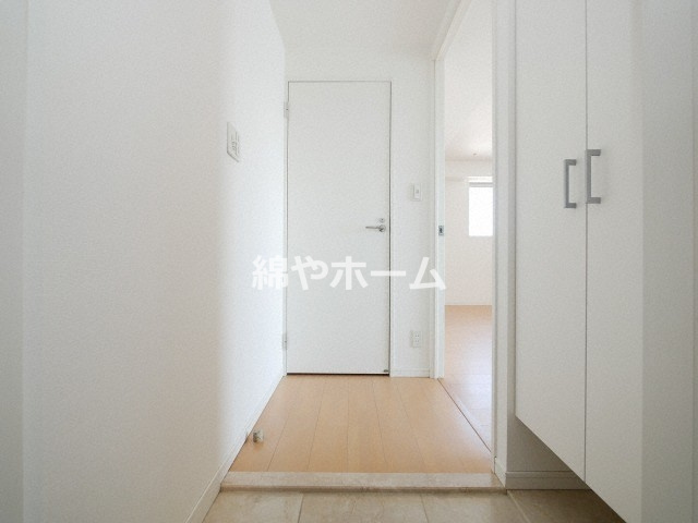 コーラルポワント難波WESTの玄関|玄関です