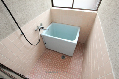 【浴室】 | ライフコア玉川Ⅱ | コンパクトで使いやすいお風呂です
ライフコア玉川Ⅱ3号室　2022/5/23撮影