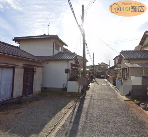 加古川市野口町水足　土地の前面道路含む現地写真