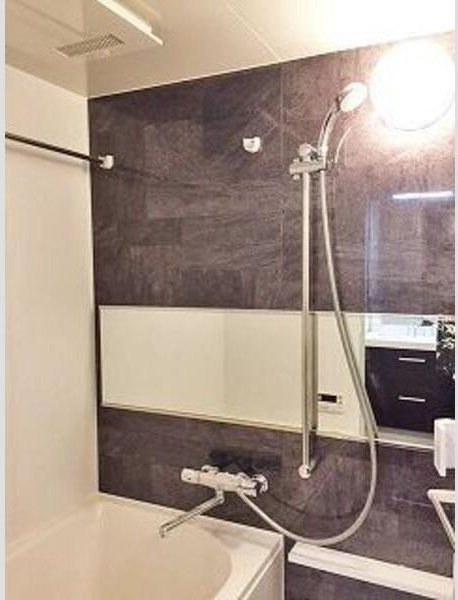 エスペランサ葵の浴室