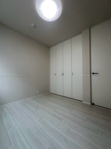 レイラニの洋室
