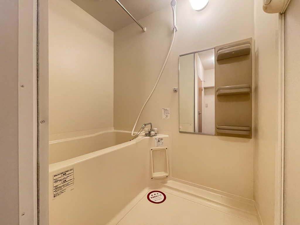 フェリ－スＫ Ⅲの浴室