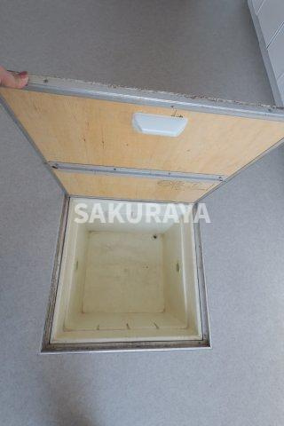 福居町貸家TY B棟の収納|キッチン床下収納。2026年2月撮影。