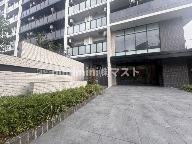 エステムコート大阪WESTⅡのエントランス