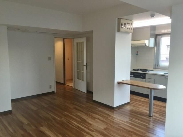 ＮＦ・ラ・ヴェーラ