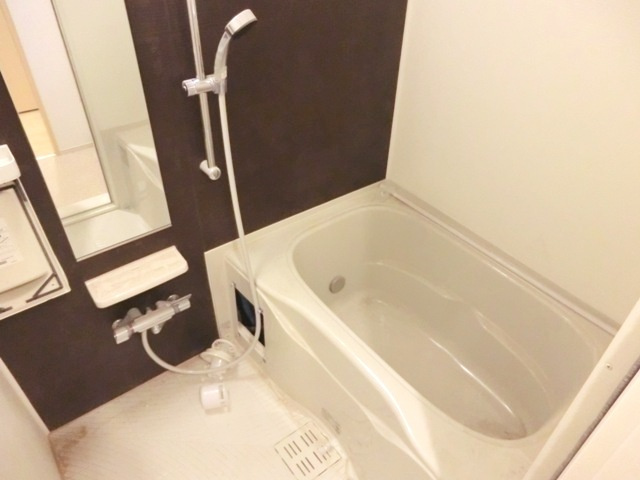 ラコルタ南浦和Ｓｔａの浴室|★オートバス仕様・追い焚き機能＆浴室乾燥機付き★