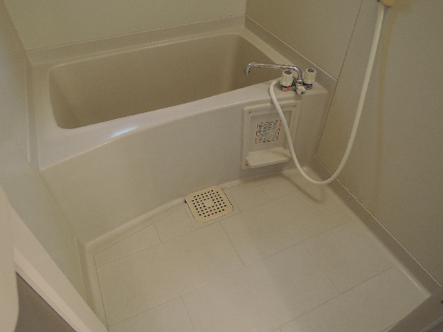 ハイツ天川の浴室