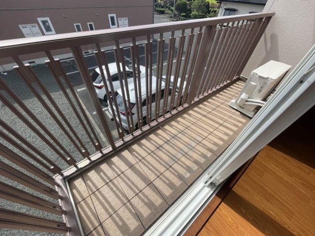 プラザ・カナン弐番館のバルコニー