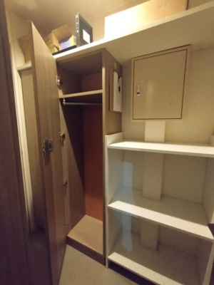 【設備】 | 弁天町沼澤ビル | スタッフ用ロッカールーム。