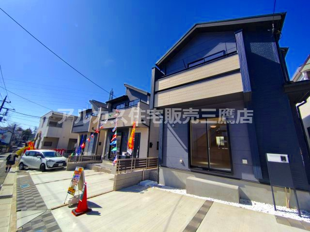 【内覧動画公開中！】調布市柴崎2丁目 京王線 つつじヶ丘駅 新築戸建の駐車場