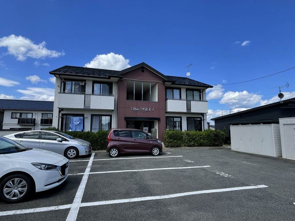 サンヒルズＫ－１の駐車場