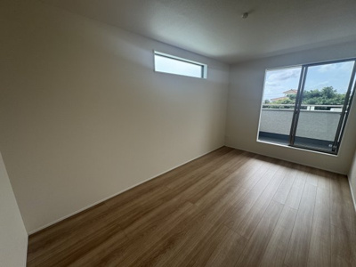 【洋室】 | 南城市玉城糸数4期（全2棟） | 2号棟　洋室7.5帖＋WIC付き♪（WIC×2部屋）