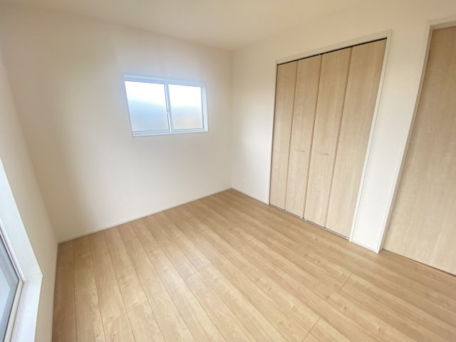 【ブルーミングガーデン】宇都宮市鶴田町 第5 全6棟のバルコニー|〇3号棟〇
2面・対面バルコニーですので、通風良好です♪
※2026年6月撮影
