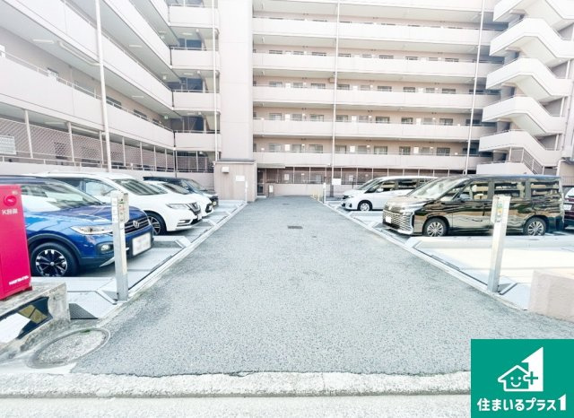 ライオンズマンション大仙公園の駐車場
