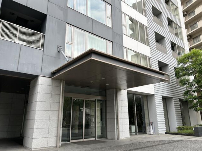 シティータワー上野池之端の外観