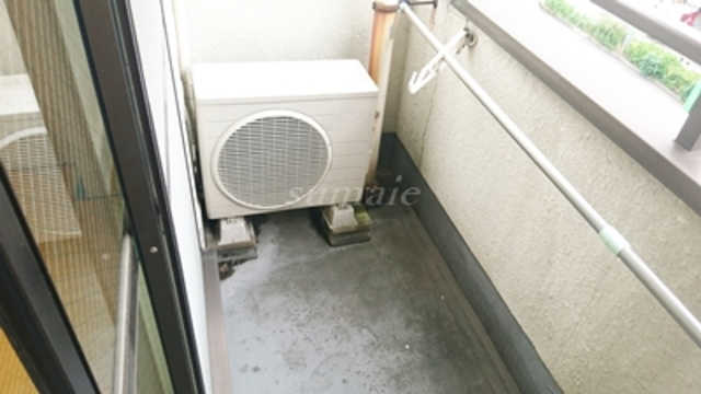 太田ハイツのバルコニー|バスルームです☆