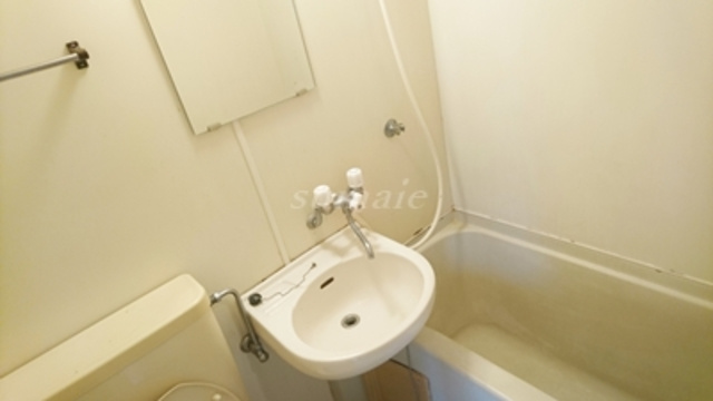 太田ハイツの浴室|洗面台です☆