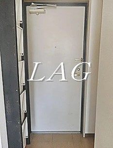 【玄関】 | 北上野ビル | 玄関です。