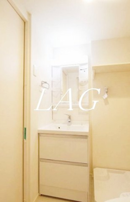 【洗面所】 | ハーモニーテラス梅田ＸⅡ | 独立洗面台です。