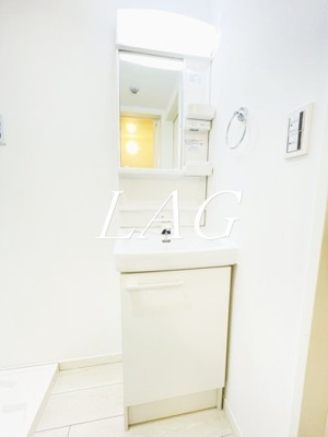 【洗面所】 | オーガスタコート堀切菖蒲園 | 洗面台です。※同一仕様です。