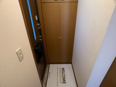 【玄関】 | リビングタウン佐久平F