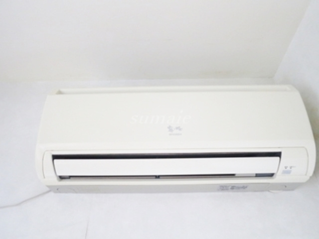 ミトスの設備|リビングにエアコンあります☆