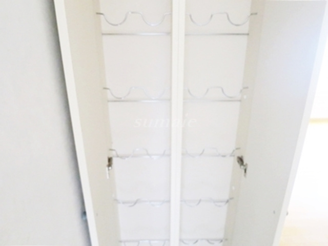 ミトスの玄関|下駄箱です☆