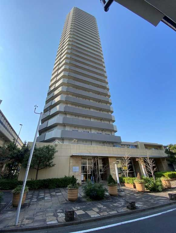 HF駒沢公園レジデンスTOWER　駅近　礼金0　タワー型マンションの外観