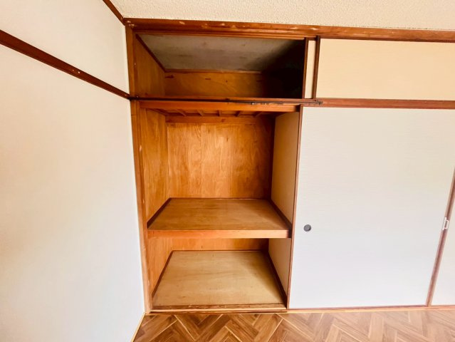 新多聞第ニ住宅の収納