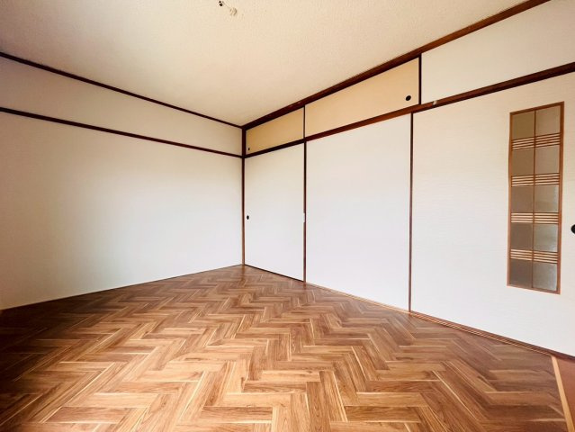 新多聞第ニ住宅の子供部屋