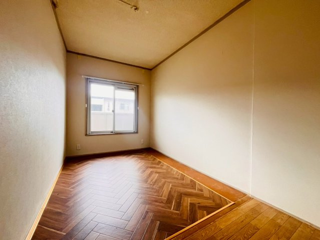 新多聞第ニ住宅の寝室