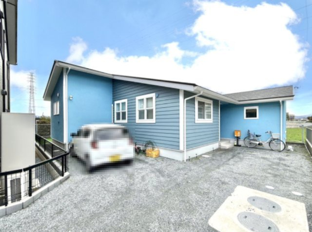 【中古戸建】高崎市上大類町の外観|■外観|シンプルで洗練されたデザインは住まう人の色に染まり、個性を映し出します♪本日見学可能(*＾＾*)