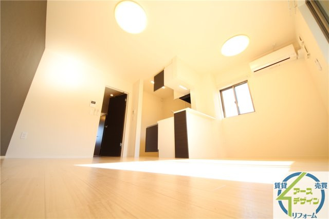 エンジェルハートの居間・リビング|※類似写真